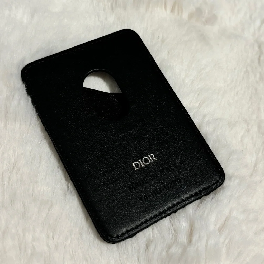 Dior Saddle Magnetic Card Holder - Picture 4 of 9